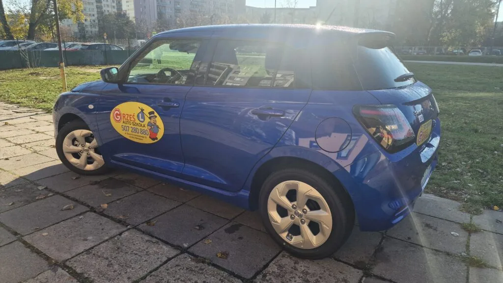 Suzuki Swift - widok z boku